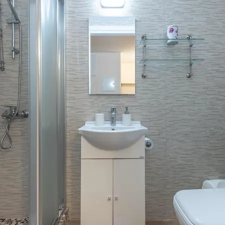Modern Flat 50m From The Sea In Prime Location * Λεμεσός